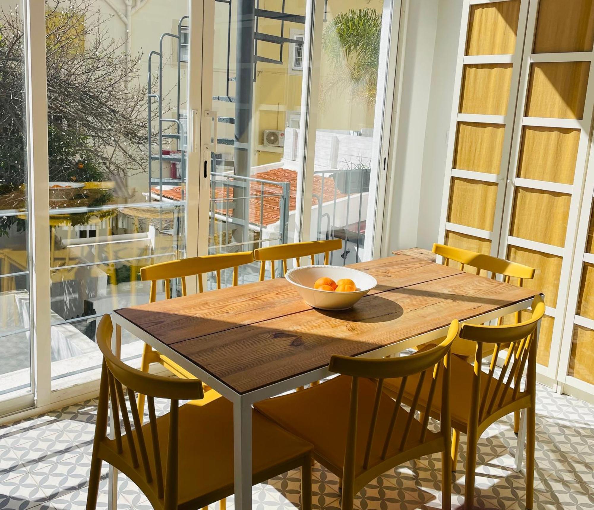Apartamento Cec Charm At Coolest Area To Stay: Pr. Real / Br. Alto
